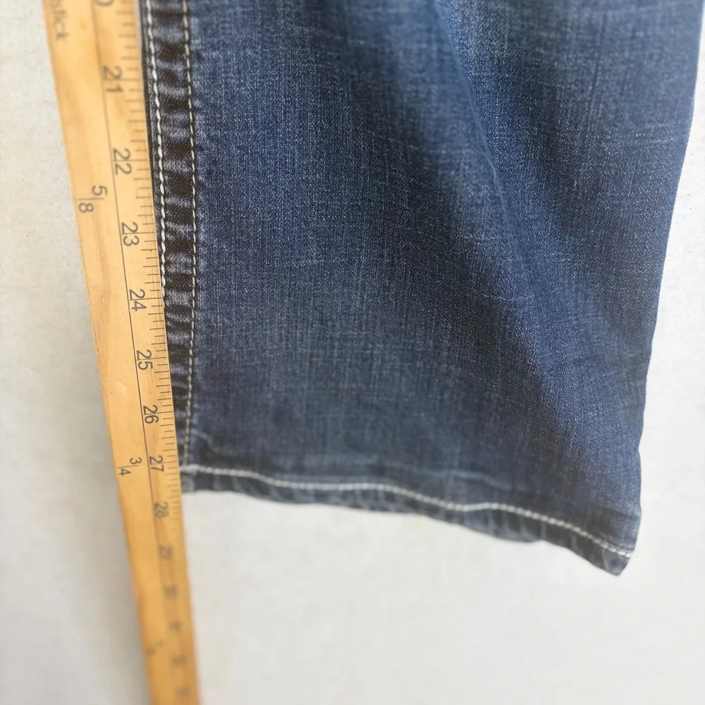 BKE Derek Relaxed Bootcut Jeans Mens 32R Medium Wash Heavy Stitch Western
